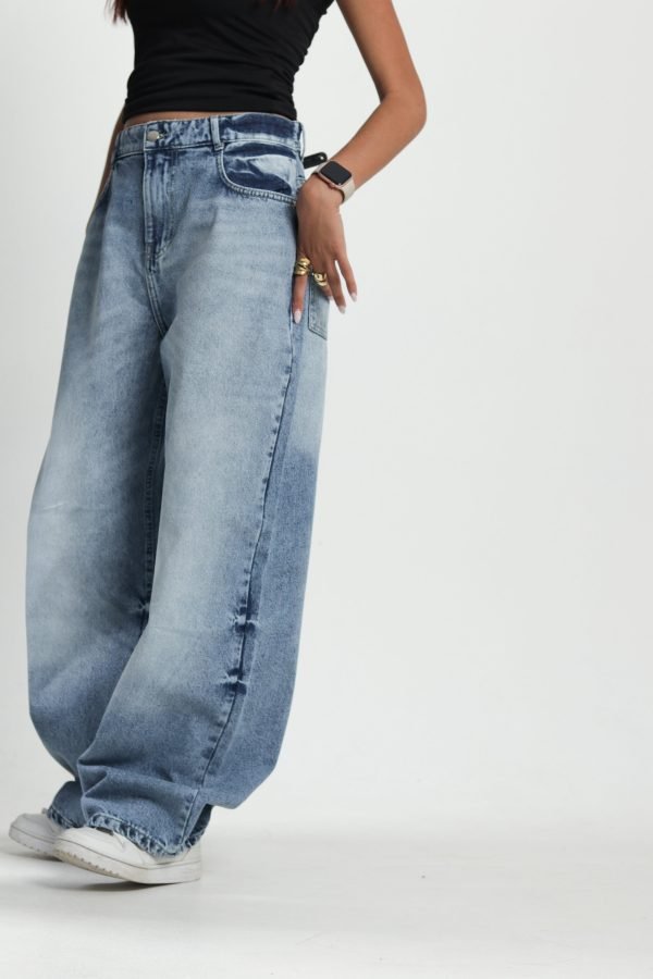 Concept’s Special Light baggy Denim - Image 3