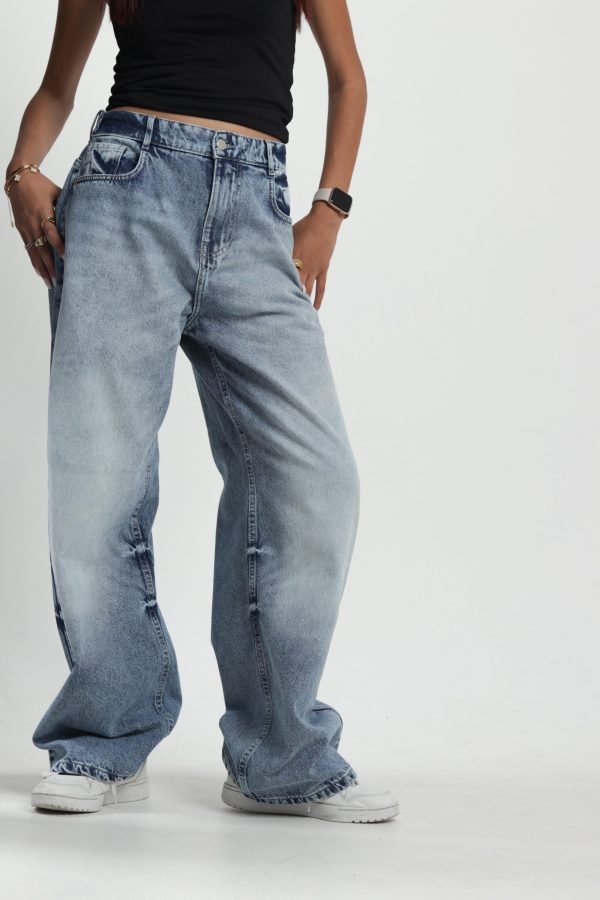 Concept’s Special Light baggy Denim - Image 4