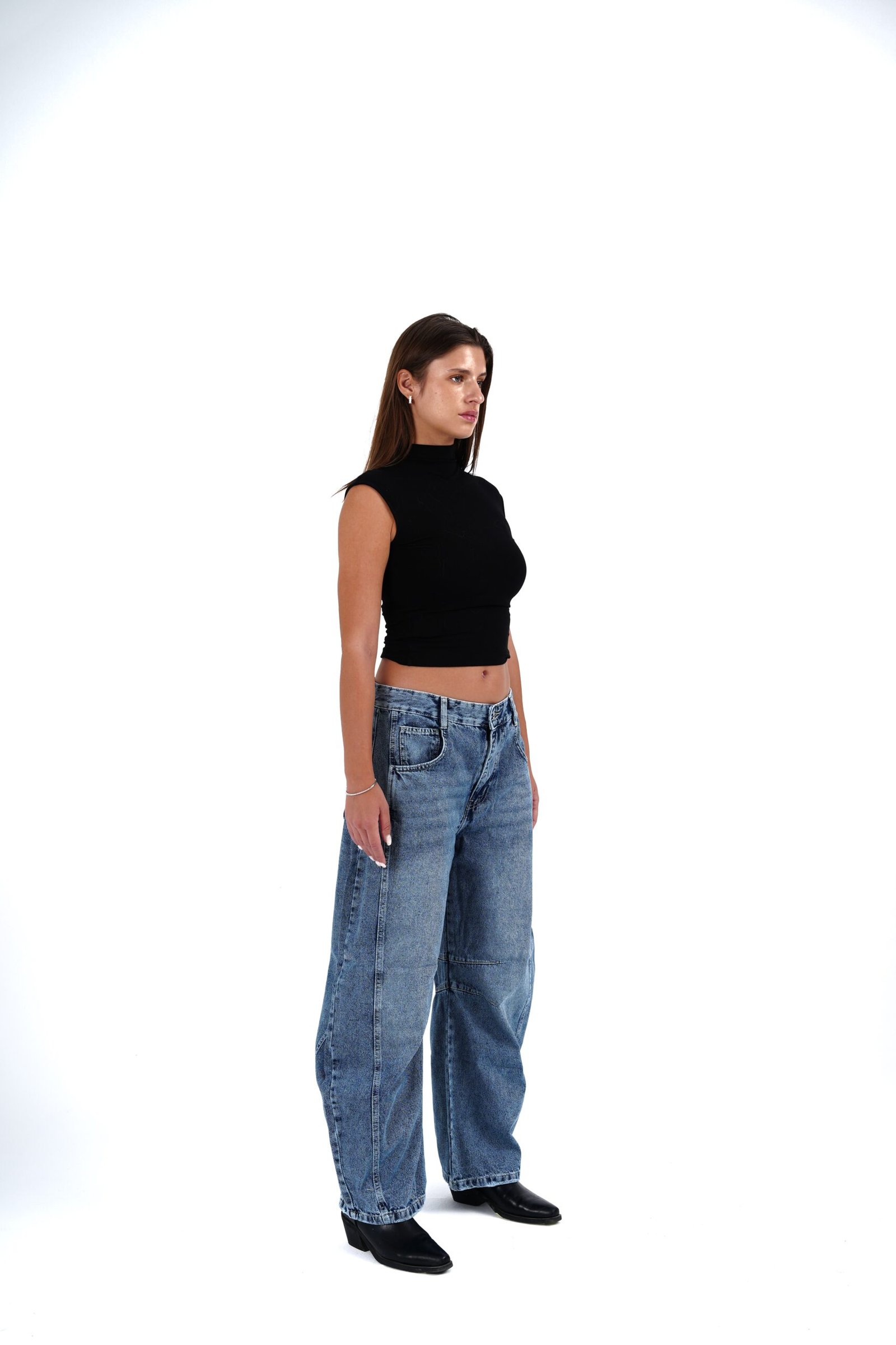 Vintage Blue Mid-Rise Barrel Denim - Image 8