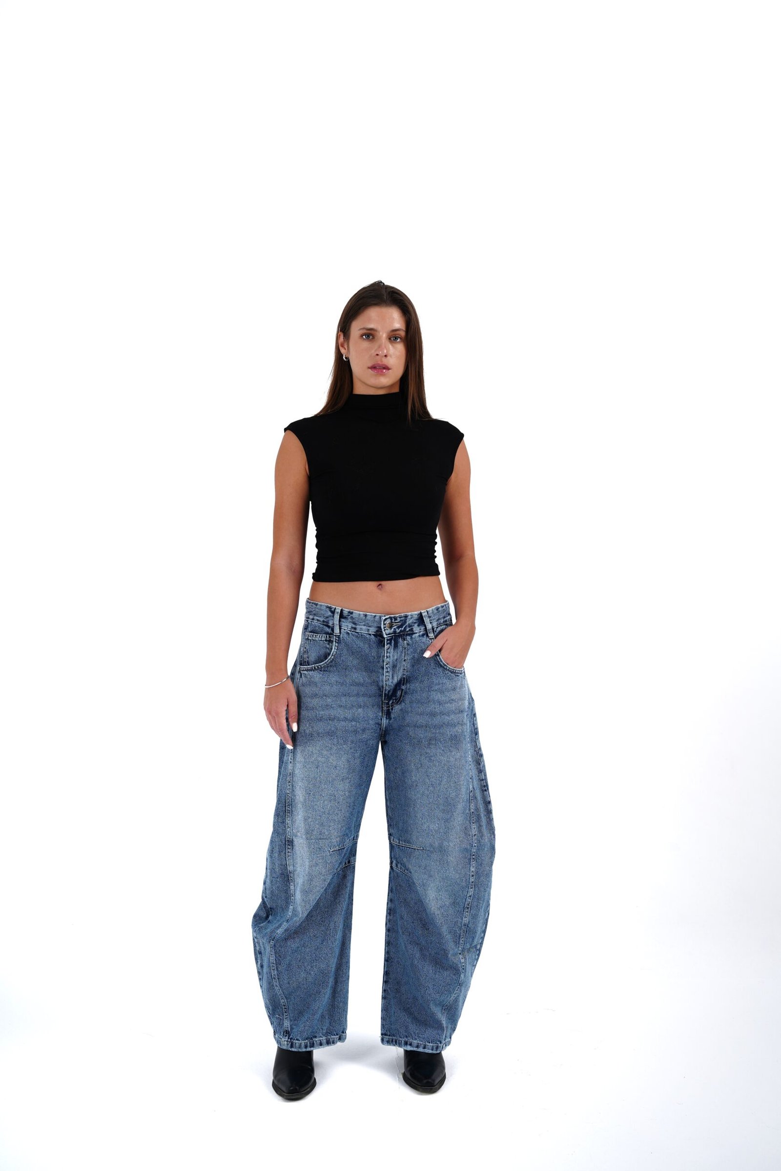 Vintage Blue Mid-Rise Barrel Denim - Image 9