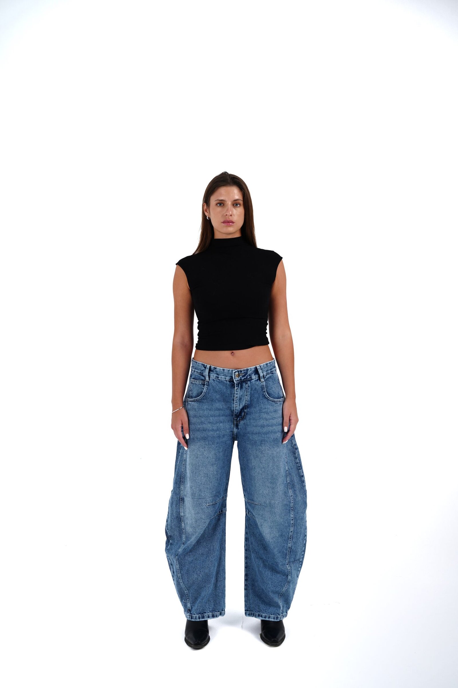 Vintage Blue Mid-Rise Barrel Denim - Image 3