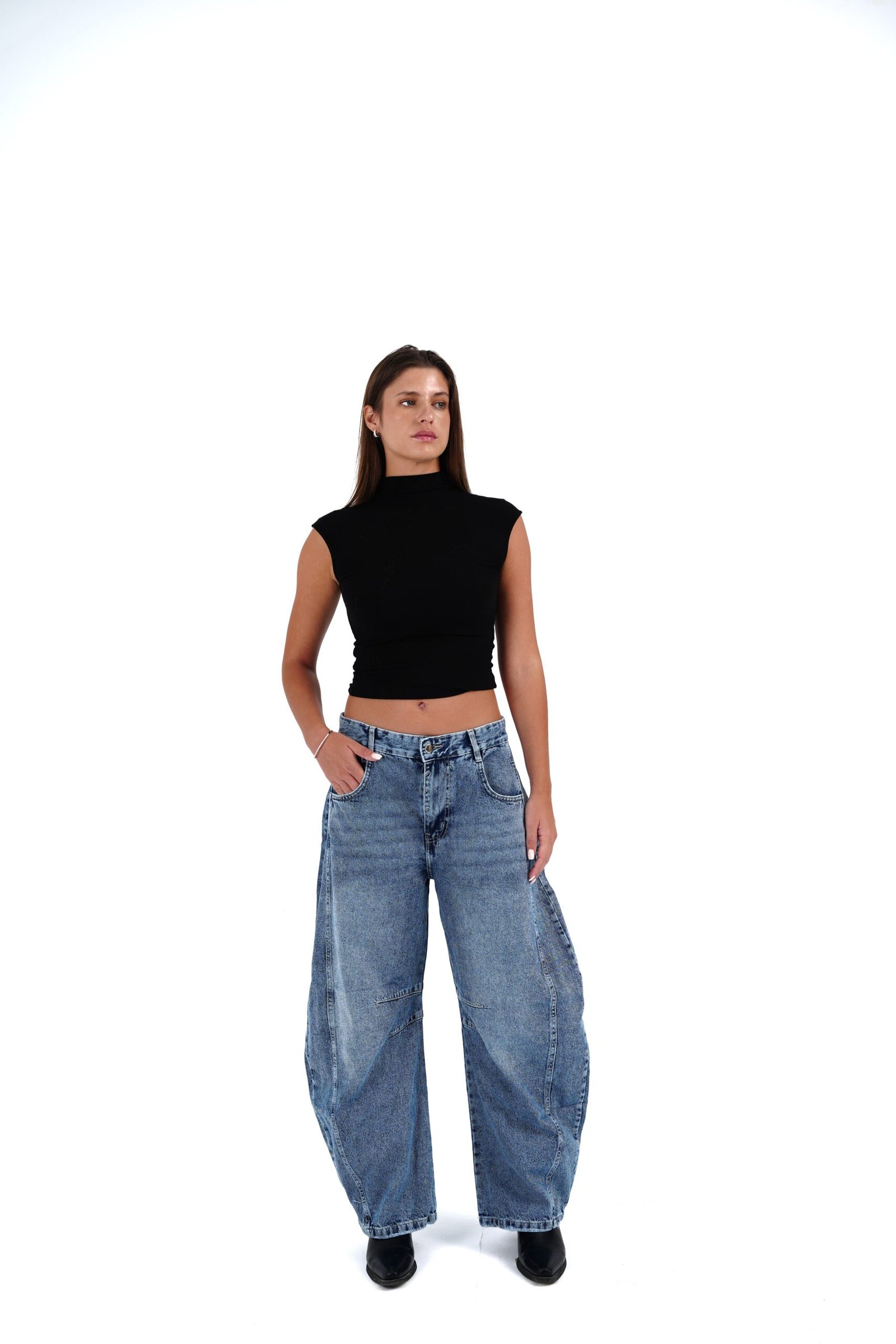 Vintage Blue Mid-Rise Barrel Denim - Image 4