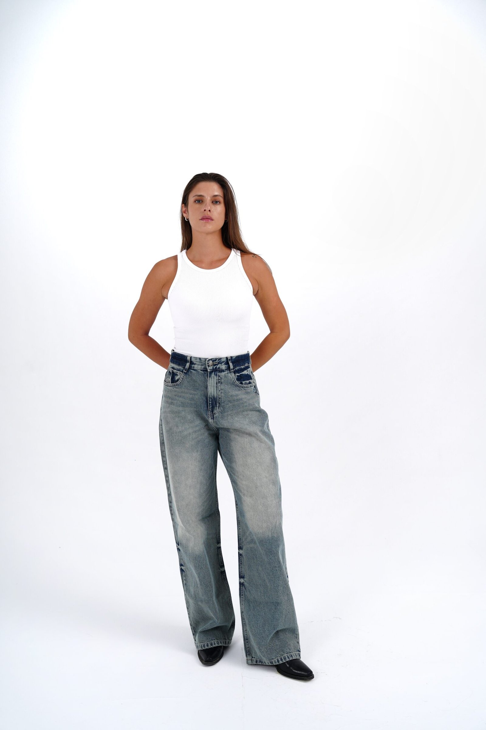 Concept’s Dirty Light Baggy Denim - Image 9