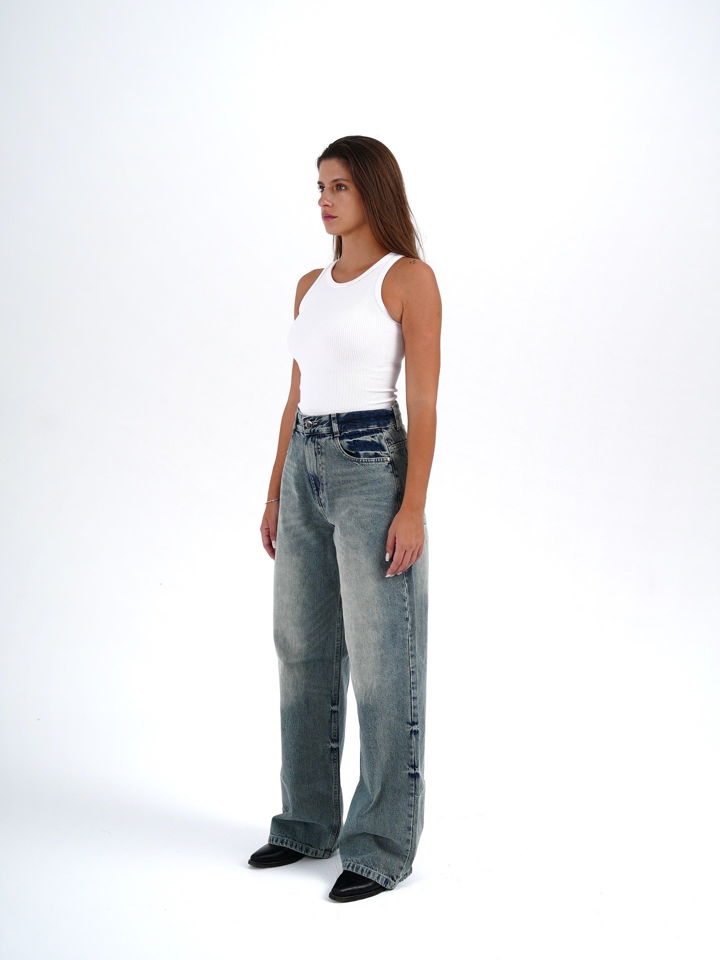 Concept’s Dirty Light Baggy Denim - Image 5